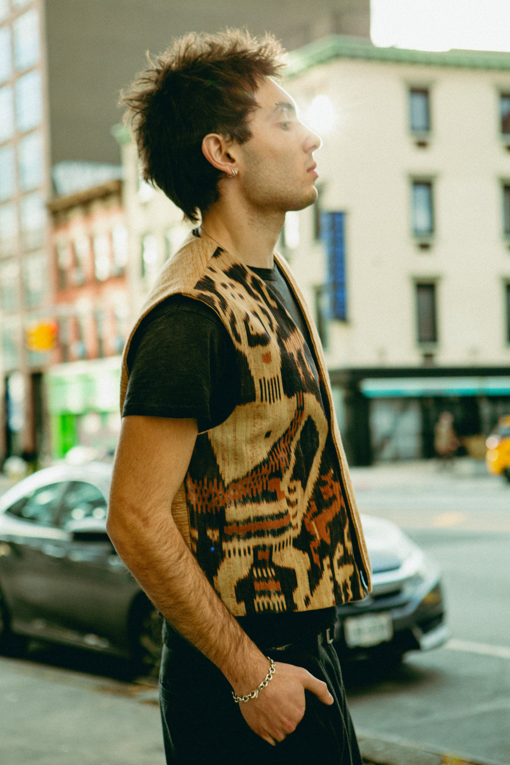 Ikat Vest